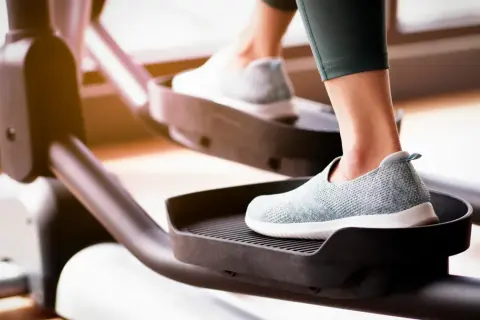 Czy cardio spala mięśnie? Poznaj prawdę i chroń masę mięśniową